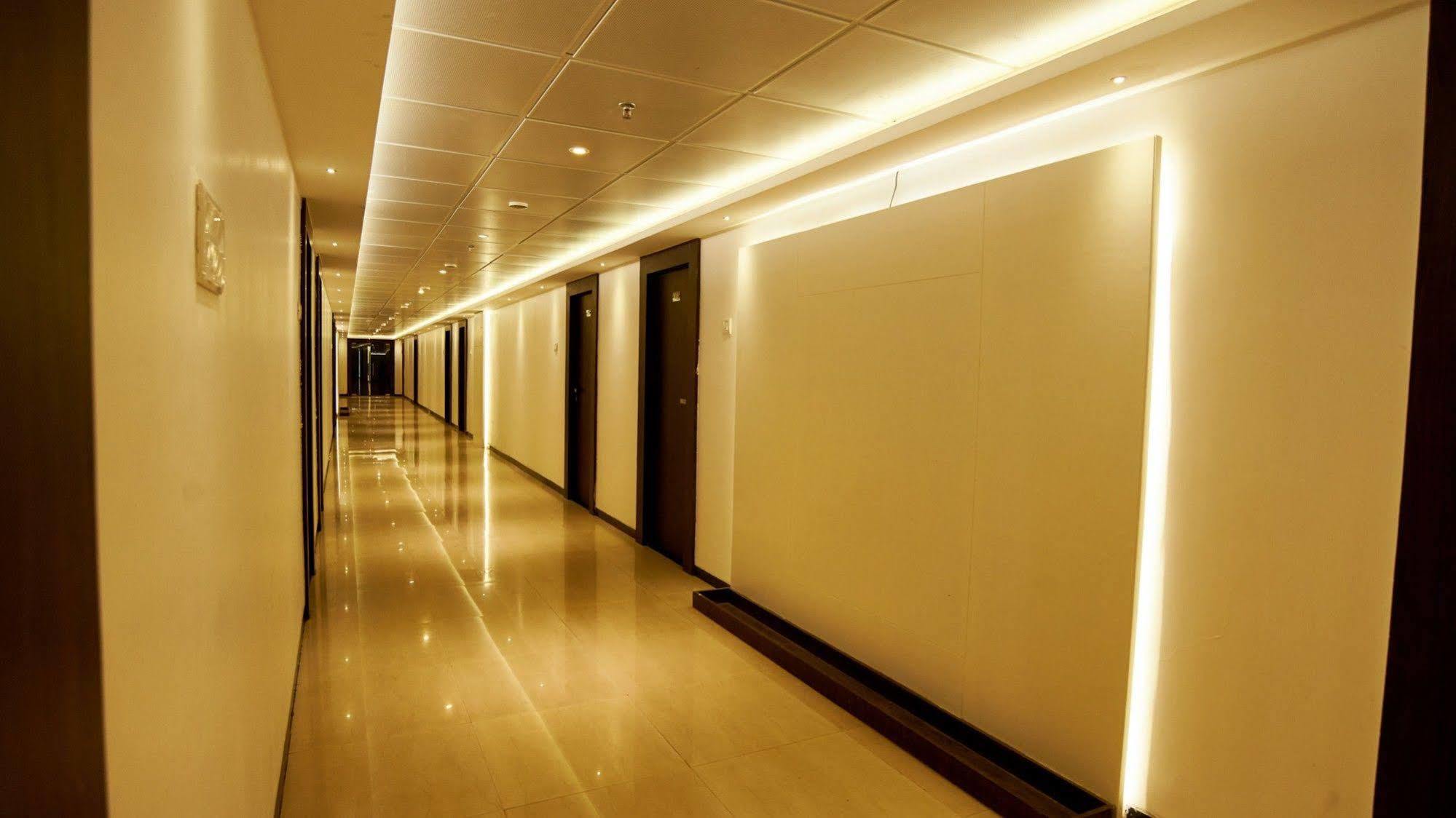 Hotel Golden View Ширди Экстерьер фото